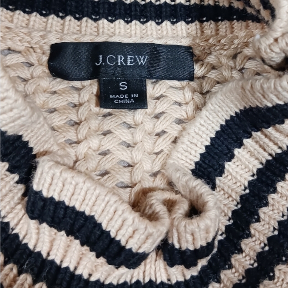 J. Crew Ruffle Collar Shell Top - Picture 6 of 7